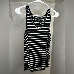 Rue21 black and white stripe tank